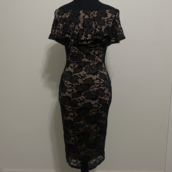 Lace BodyCon Dress - Picture 1 of 9